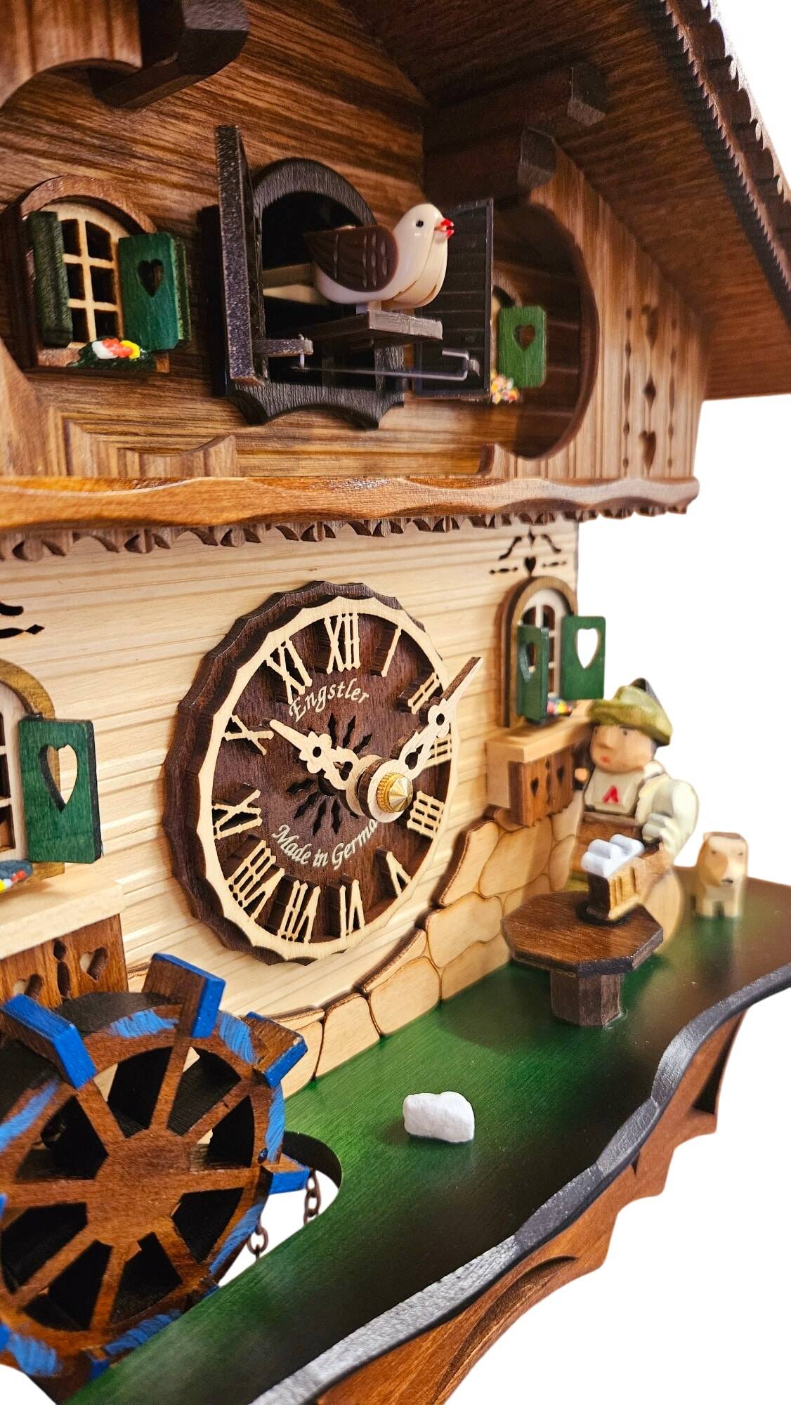 Beer Drinker Quartz Cuckoo Clock With Music 411QM - Image 2