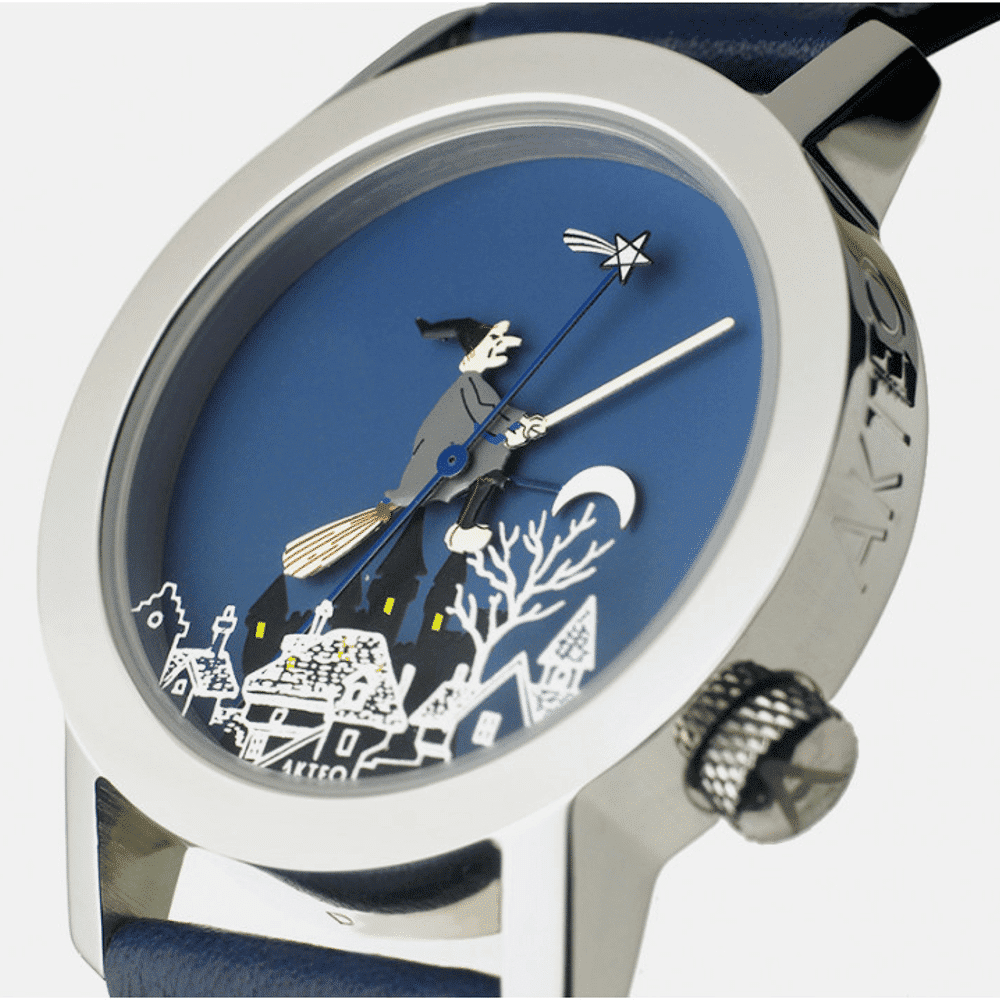 Akteo Flying Witch Watch - Witch - Image 2