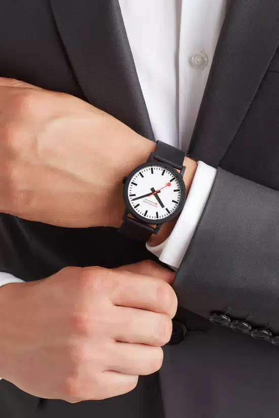 Mondaine Official Swiss Railways Essence Watch with Black Rubber Textile Strap - Image 4