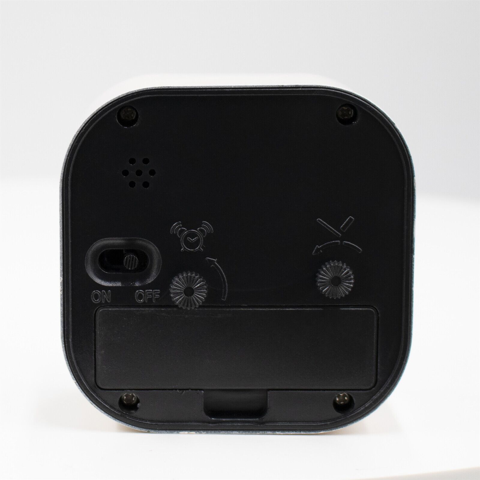 LISA Blush Alarm Clock - Image 3