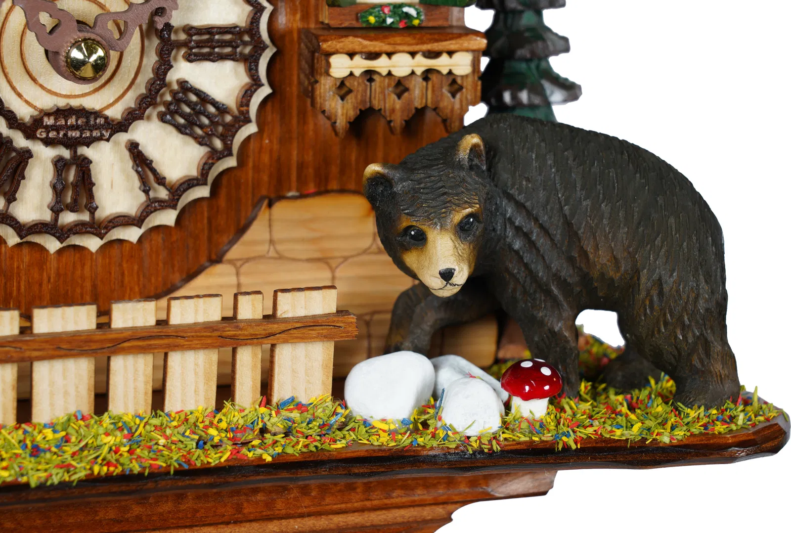 Bears Quartz Cuckoo Clock - Image 3