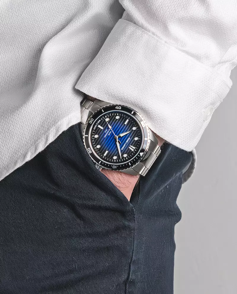 Men Watch INTI Blue Dial Silver Stainless Steel 22 MM Strap Reference 244H161 - Image 4