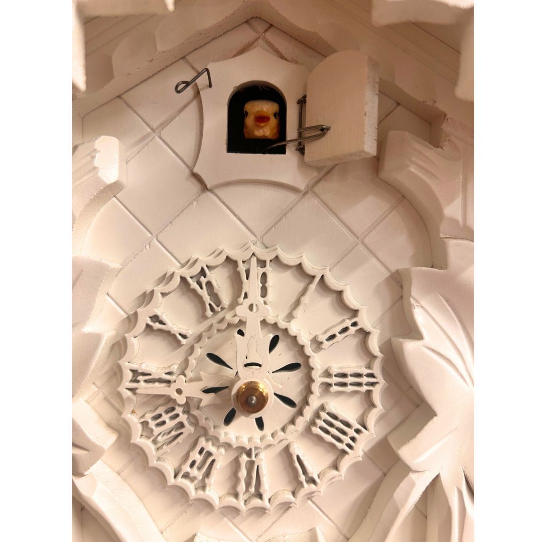 8 day Cuckoo Clock 8100-3 White - Image 2