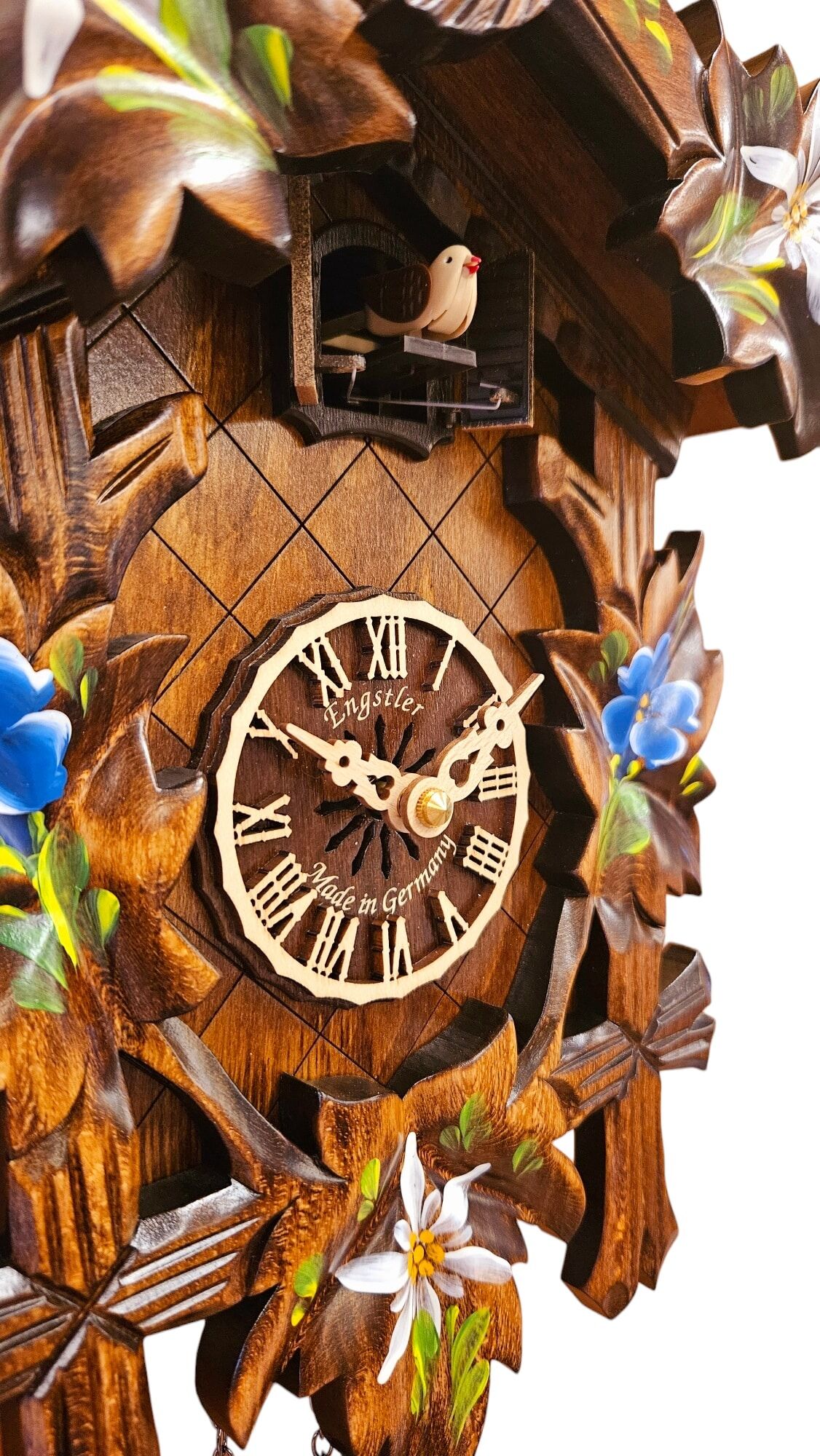 532-10QM Musical Quartz Cuckoo Clock - Image 2