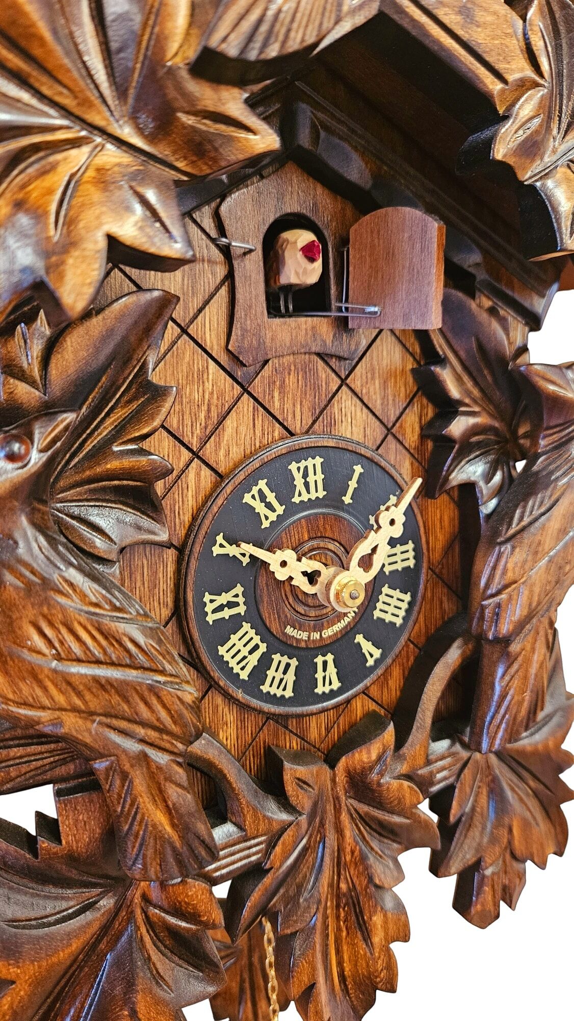 632F Birds and Leaves Cuckoo Clock - Image 3